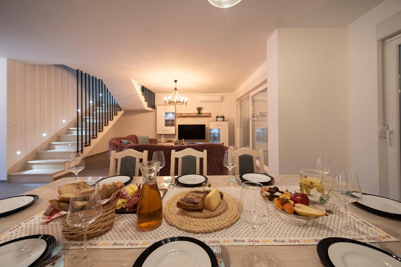 Villa Fidelissima Kaštela المظهر الخارجي الصورة